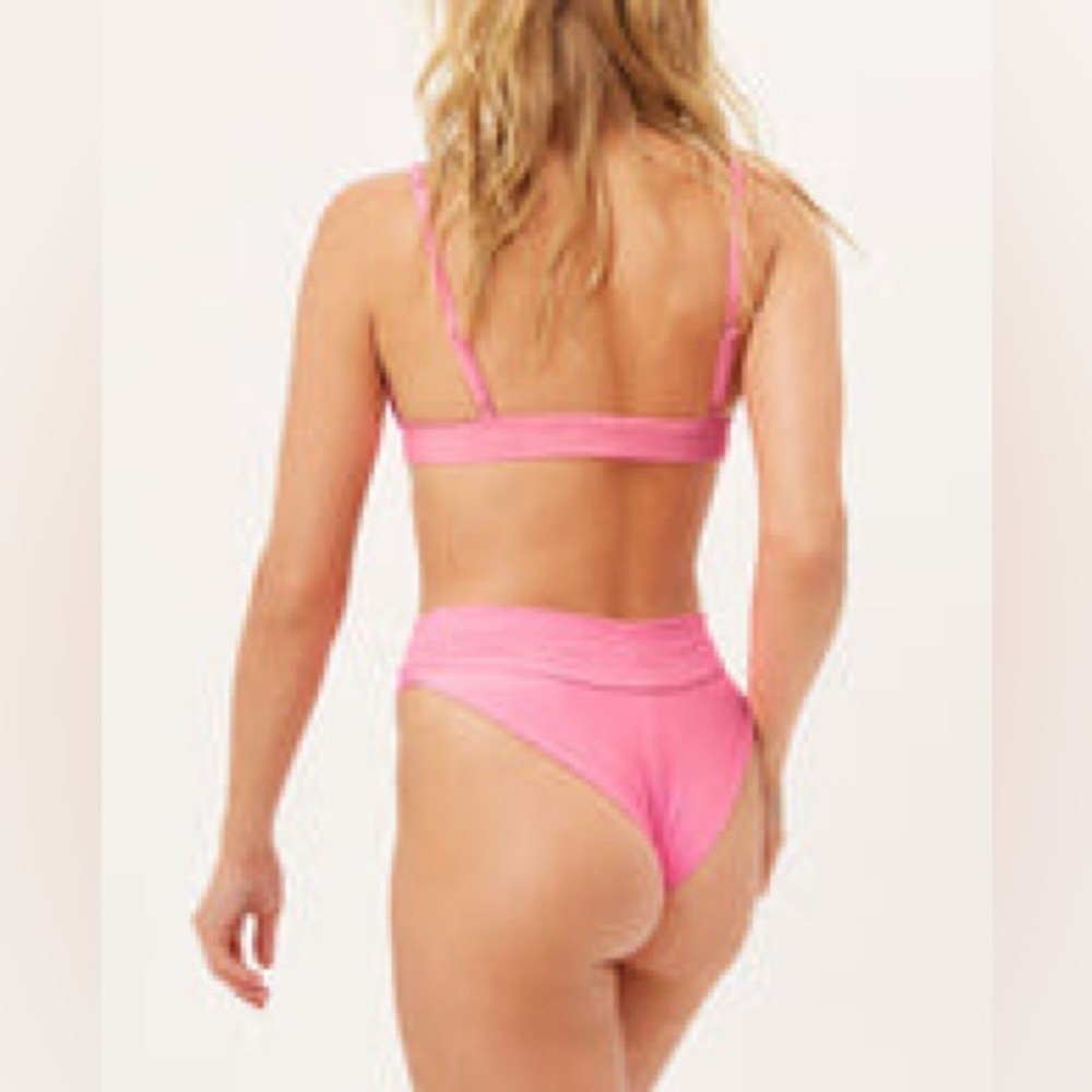 Frankie’s Bikinis Bubblegum pink ribbed bikini S/M